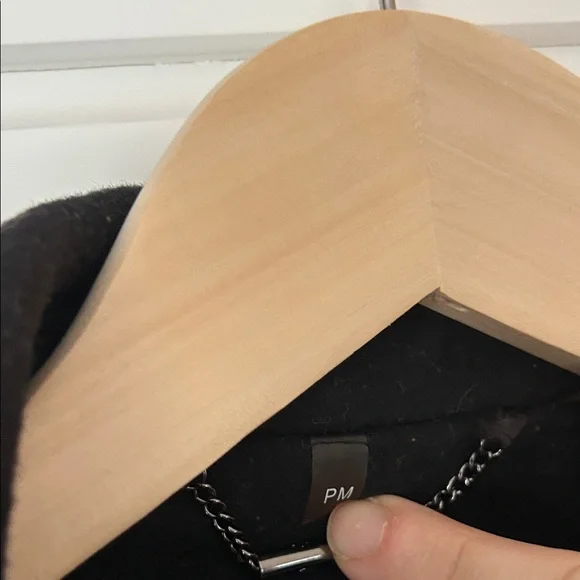 Calvin Klein Women's Wool Coat - Single button with Belt - Picture 9 of 10